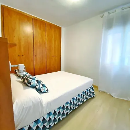 Primera Linea De Mar Centro Apartment *